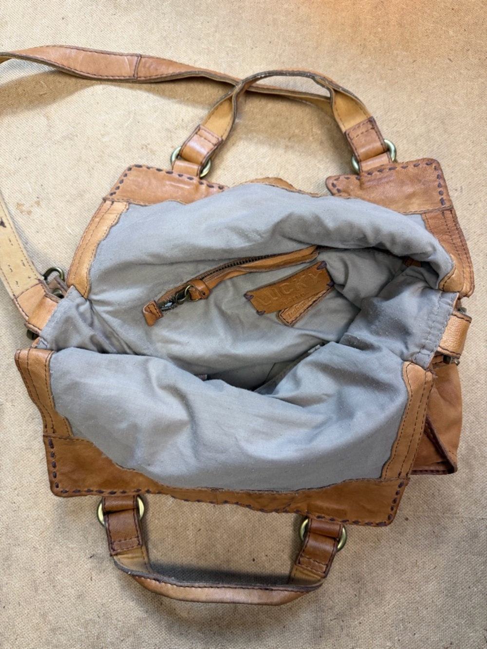 Lucky Brand Abbey Road “Wise One” Leather Messenger Bag - Picture 5 of 6